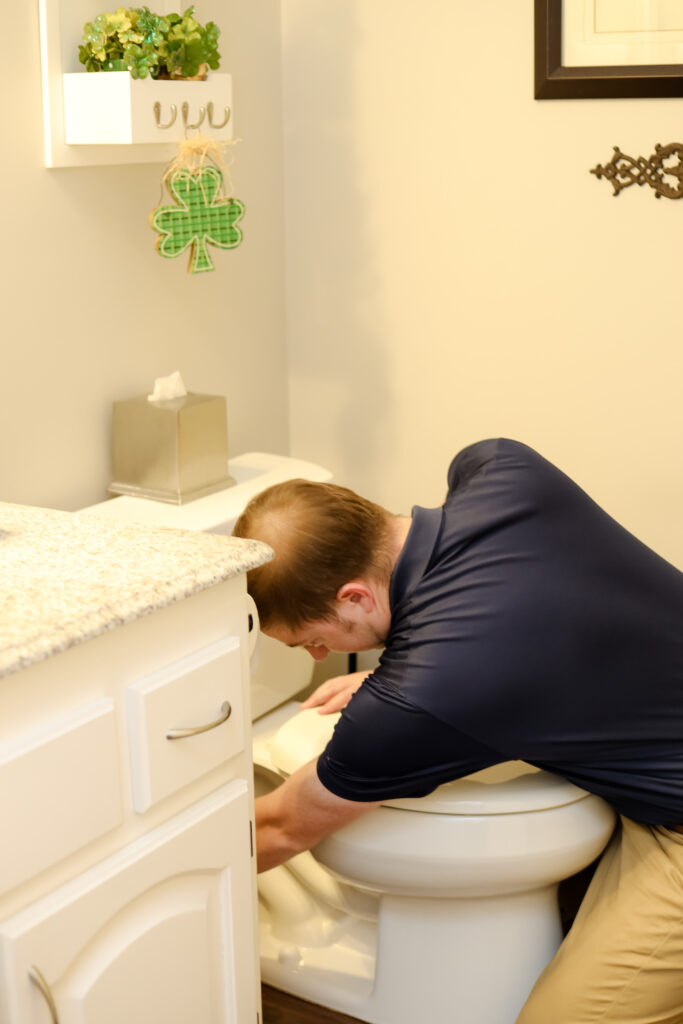 Toilet Repair and Installation Services in Noblesville, IN